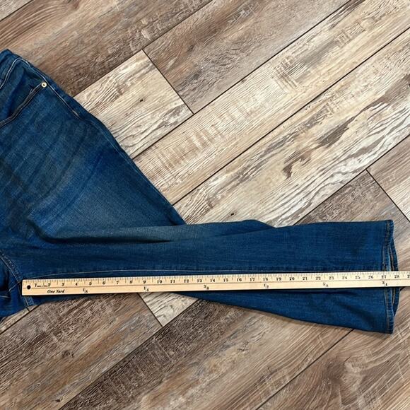 UNIVERSAL THREAD High Rise Slim Straight Jeans Size 22W - Picture 4 of 10